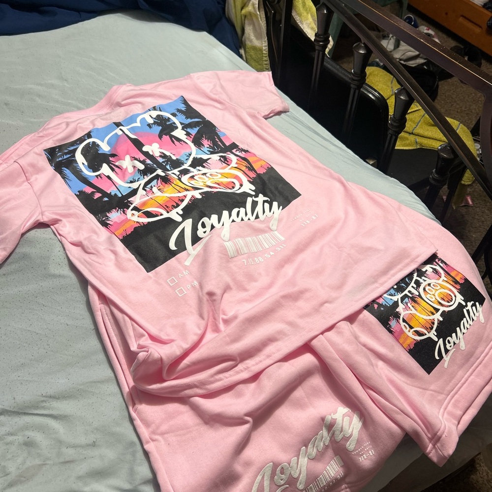 Pink Short Sleeve Tee with Graphic Design